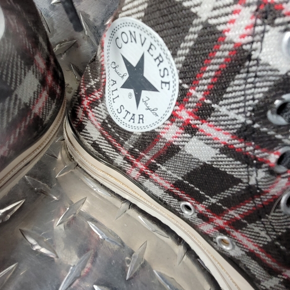 Vintage Y2K Converse Chuck Taylors - Picture 10 of 10